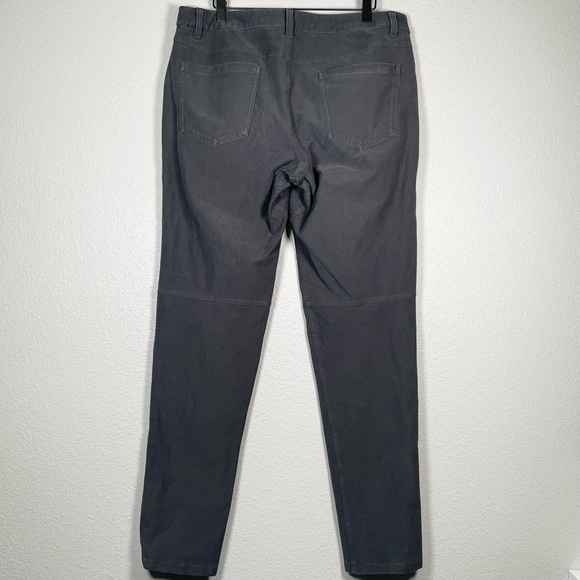 Lululemon ABC Pant Skinny 33" Utilitech in Graphite Grey - Picture 4 of 7